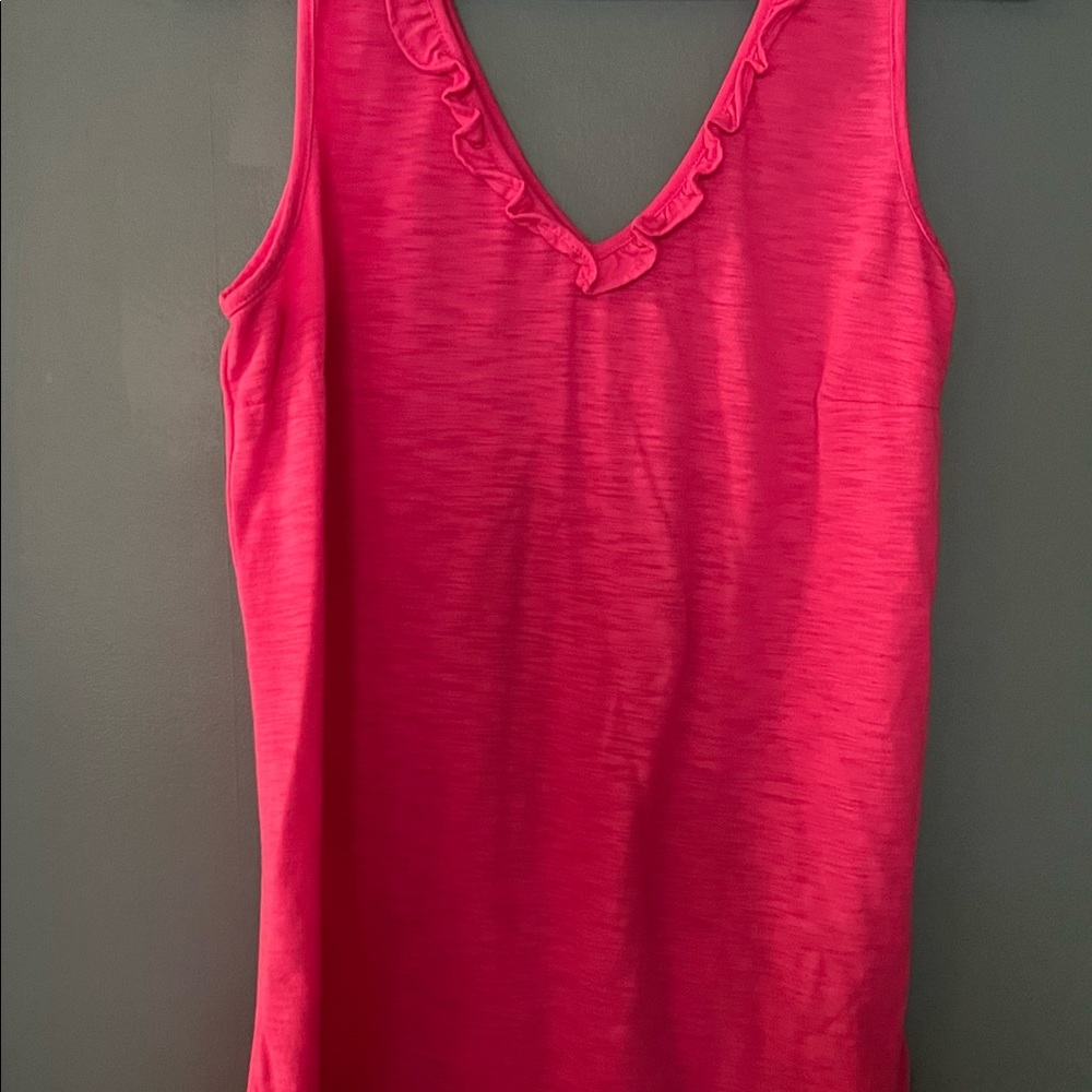 Lilly Pulitzer hot pink top. EUC